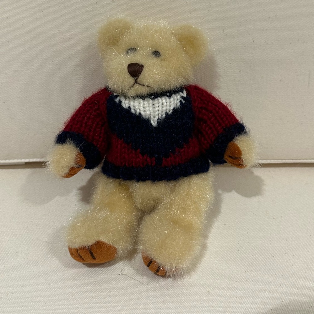 Chrisha Playful Plush Teddy Bear in Knitted Sweater with Elastic Hook Vi…